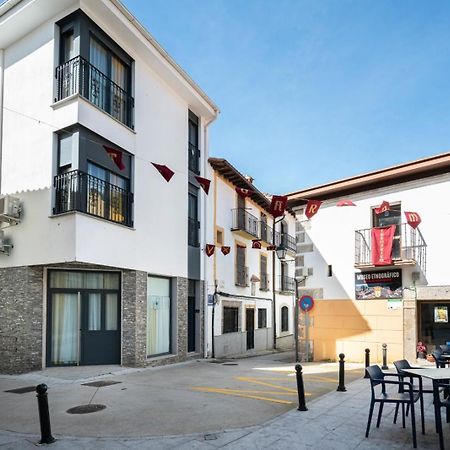 Apartamentos La Plazuela Banos De Montemayor Luaran gambar